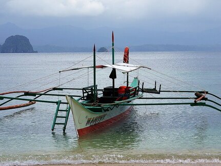 what a beauty is this outrigger