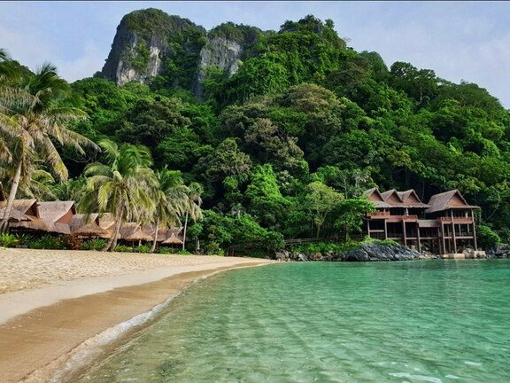 A view of Cauayan Island Resort