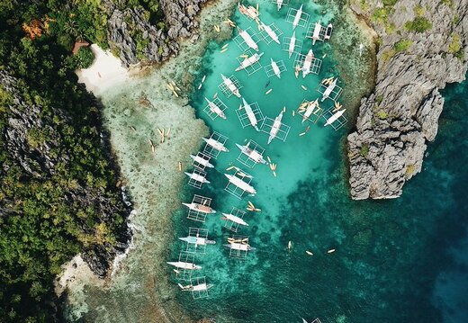tropical mooring in palawan